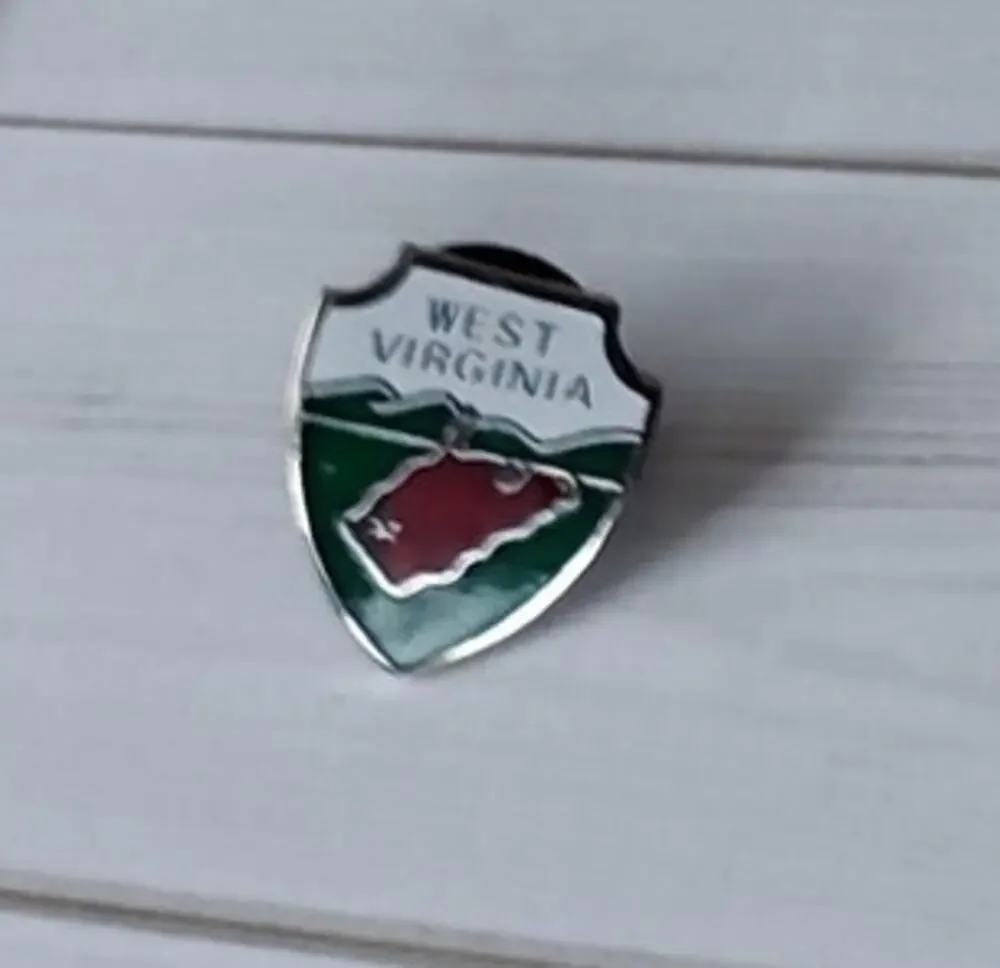 West Virginia State Badge Pin Souvenir Travel Hat Lapel Collectible